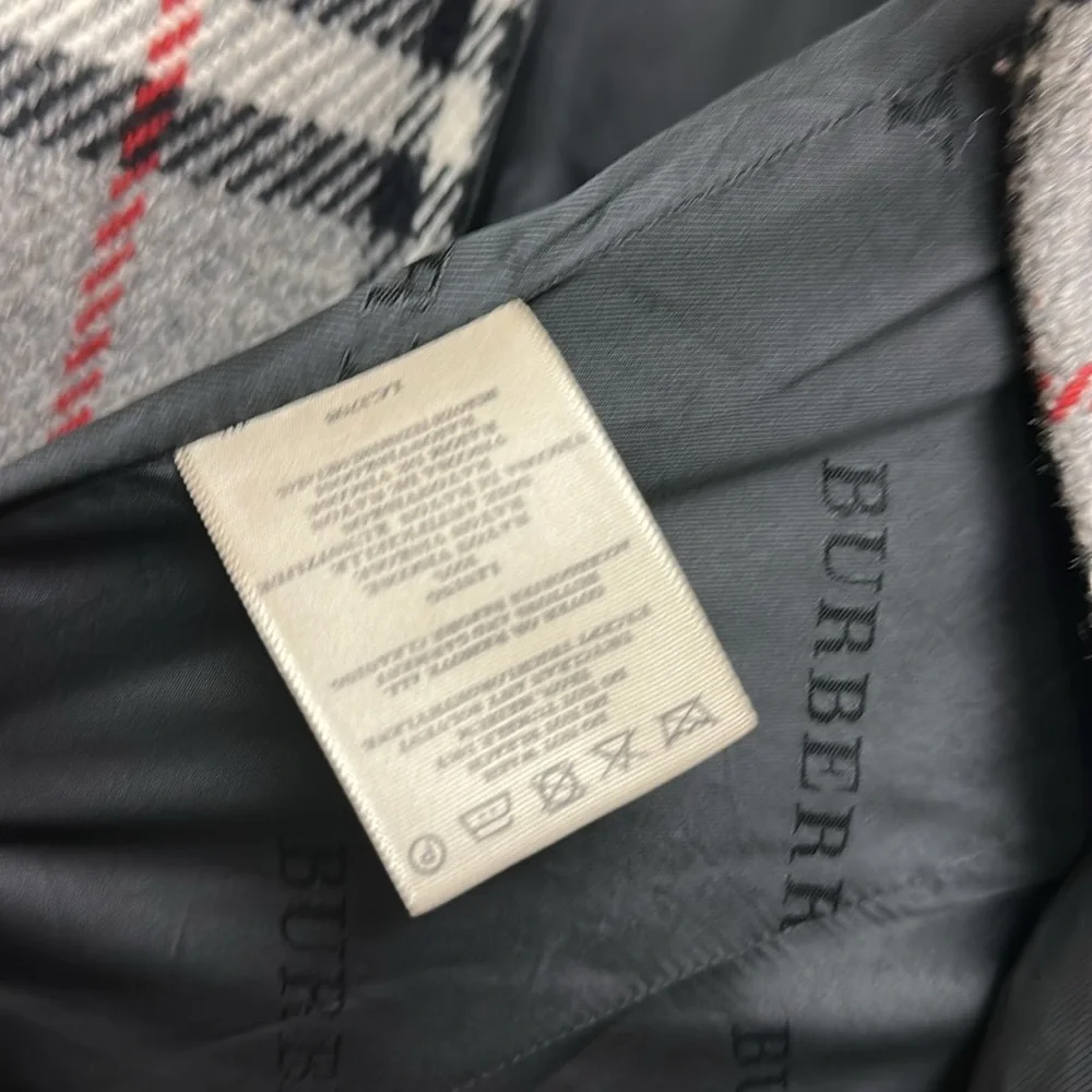 Burberry Plaid Wool Coat Size 14UK/12US - Picture 9 of 13